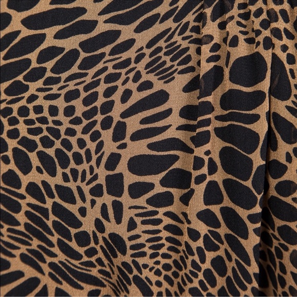 DVF Zaeta Silk Chiffon Pleated Animal Dress - Picture 8 of 15